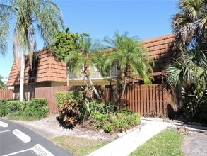 Building Photo - 1316 SW 118th Terrace