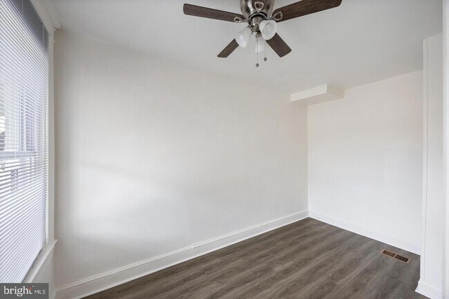 Foto del edificio - 478 S Bentalou St