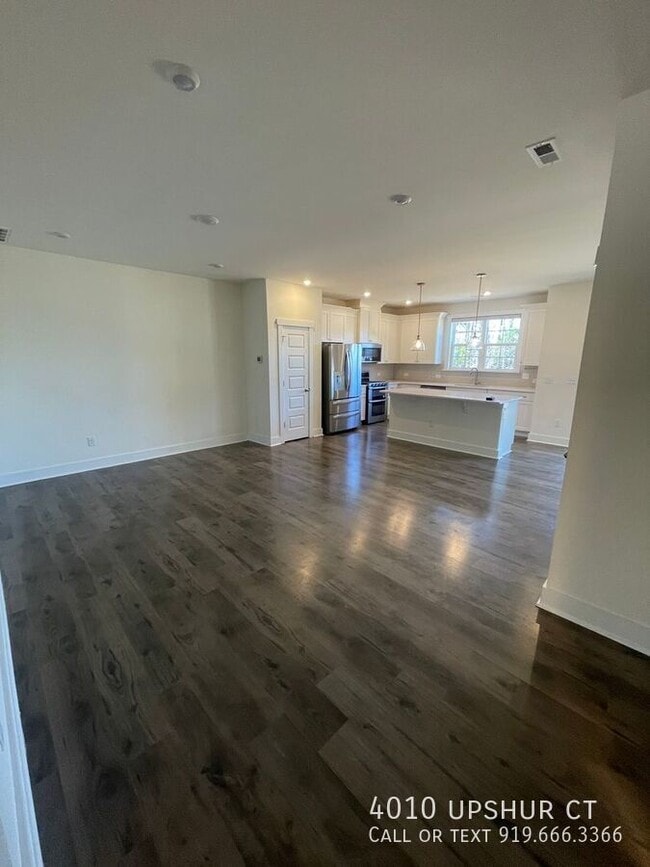 Photo - 4010 Upshur Ct House