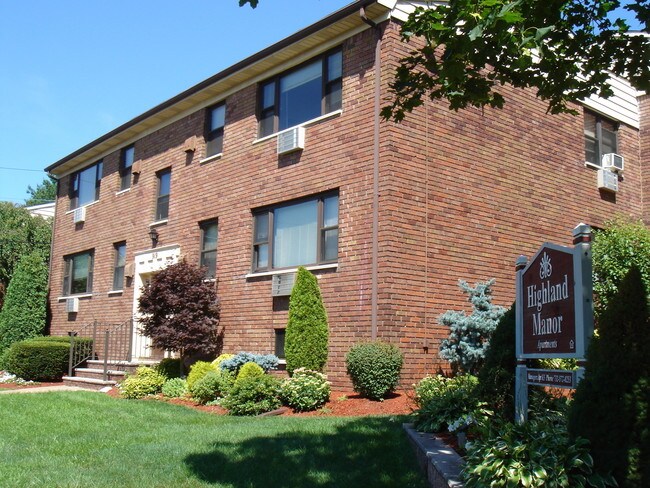 Highland Manor Apartments - Highland Park, NJ | Apartments.com