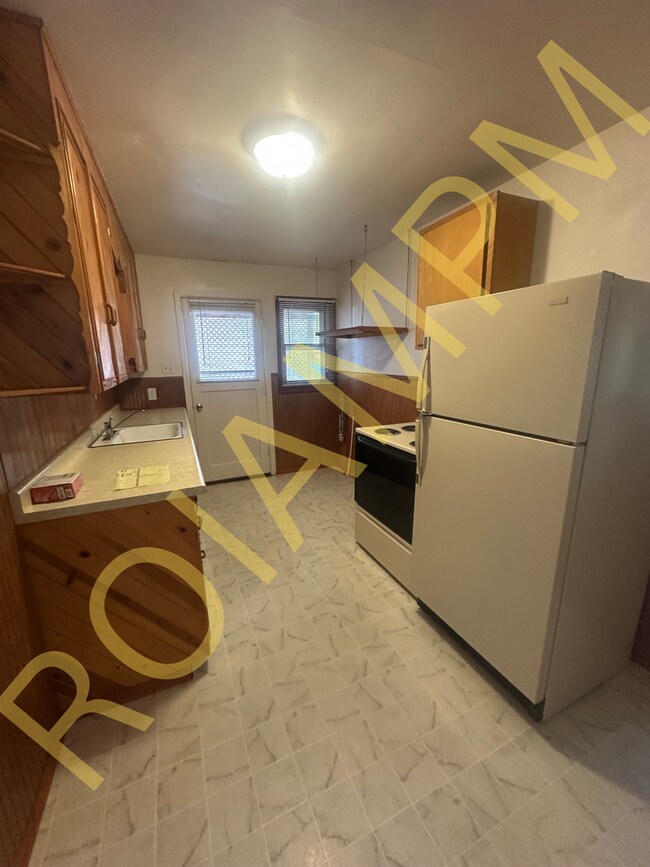 Foto del edificio - 1 Bed / 1 Bath Duplex for Rent – $1,000/Month