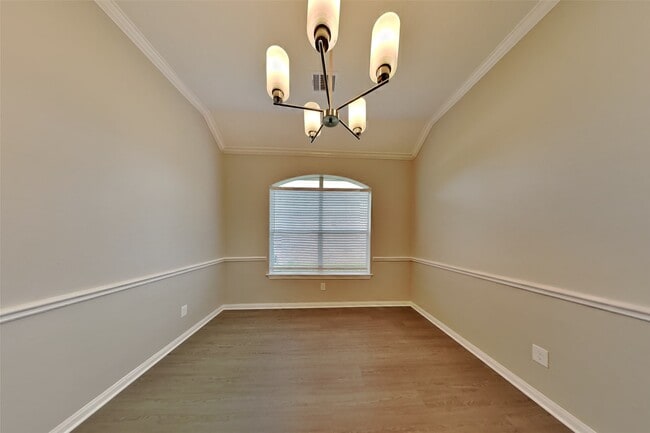 Building Photo - 12722 Crater Lake Ct