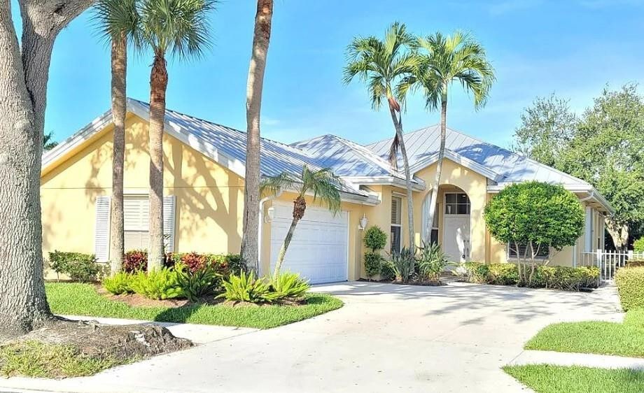 Foto principal - 2871 SW Brighton Way