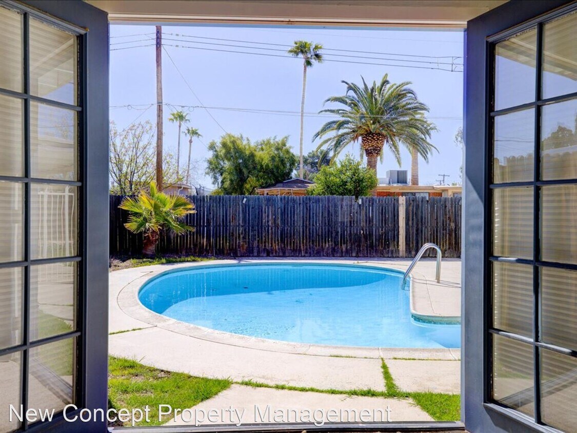 Foto principal - 5 br, 2 bath House - 7310 E 28th St
