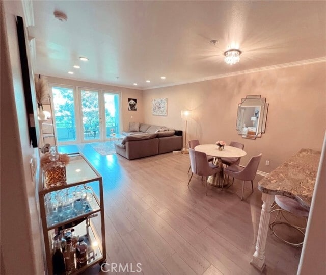 Building Photo - 2233 Martin