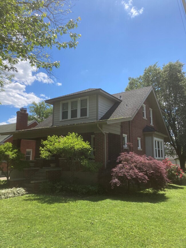 3802 Warner Ave, Louisville, KY 40207 House for Rent in Louisville