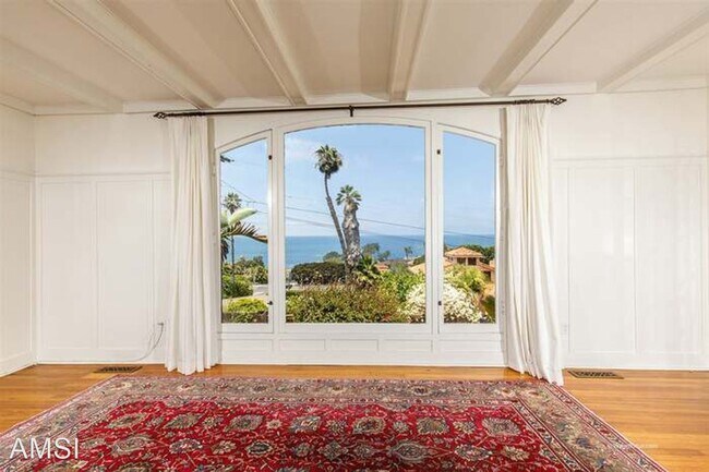 Building Photo - 3 br, 2 bath House - 1827 Amalfi St La Jolla