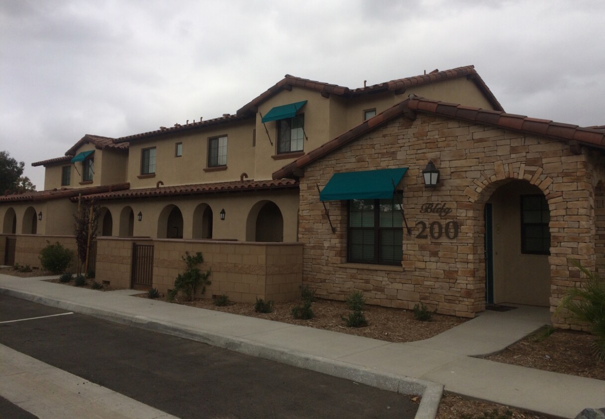 Foto principal - Perris Family Apartments