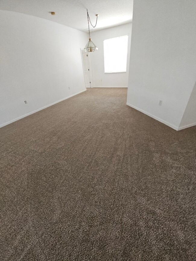 Building Photo - Kissimmee Rental