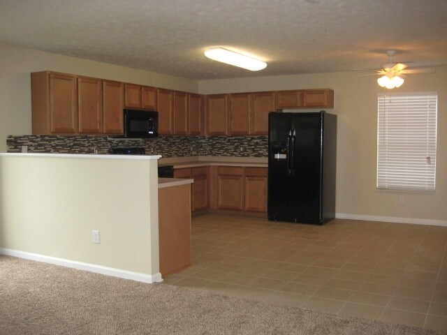 Foto del edificio - 912 Grand Oak Drive