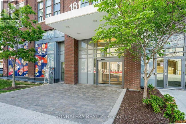 Photo du bâtiment - 181 Huron St
