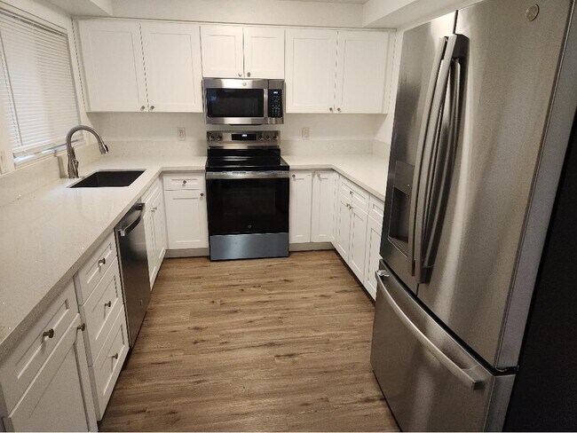 Foto del edificio - 3380 SE 1st St