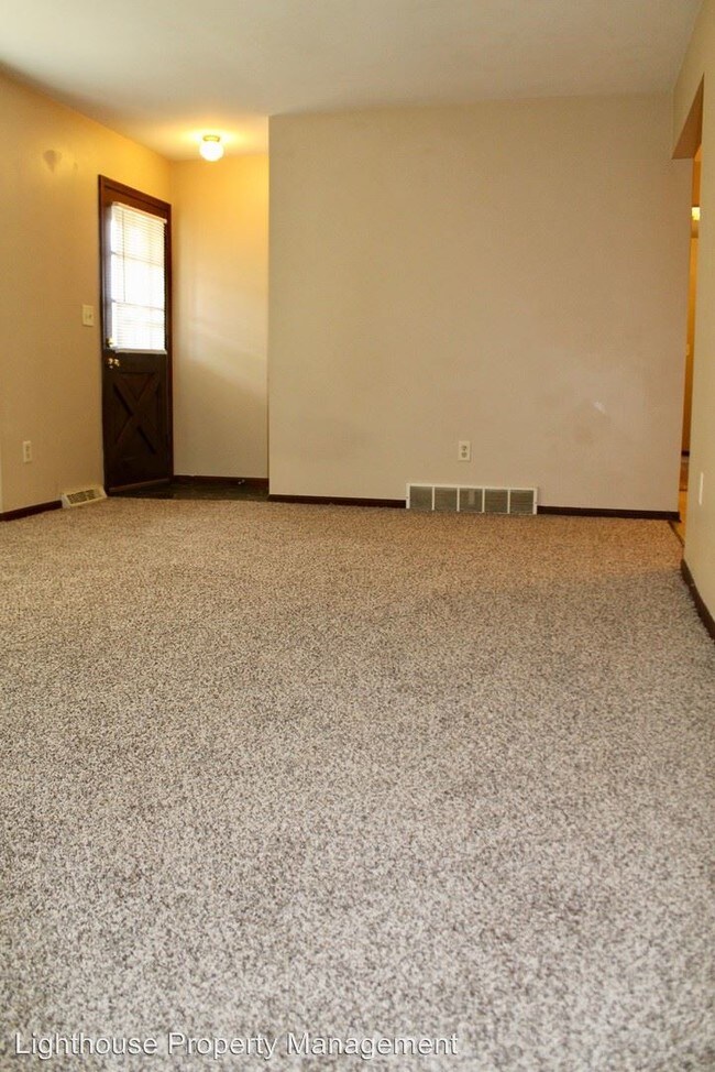 Building Photo - 3 br, 1.5 bath House - 1627 Sunny Creek St SE