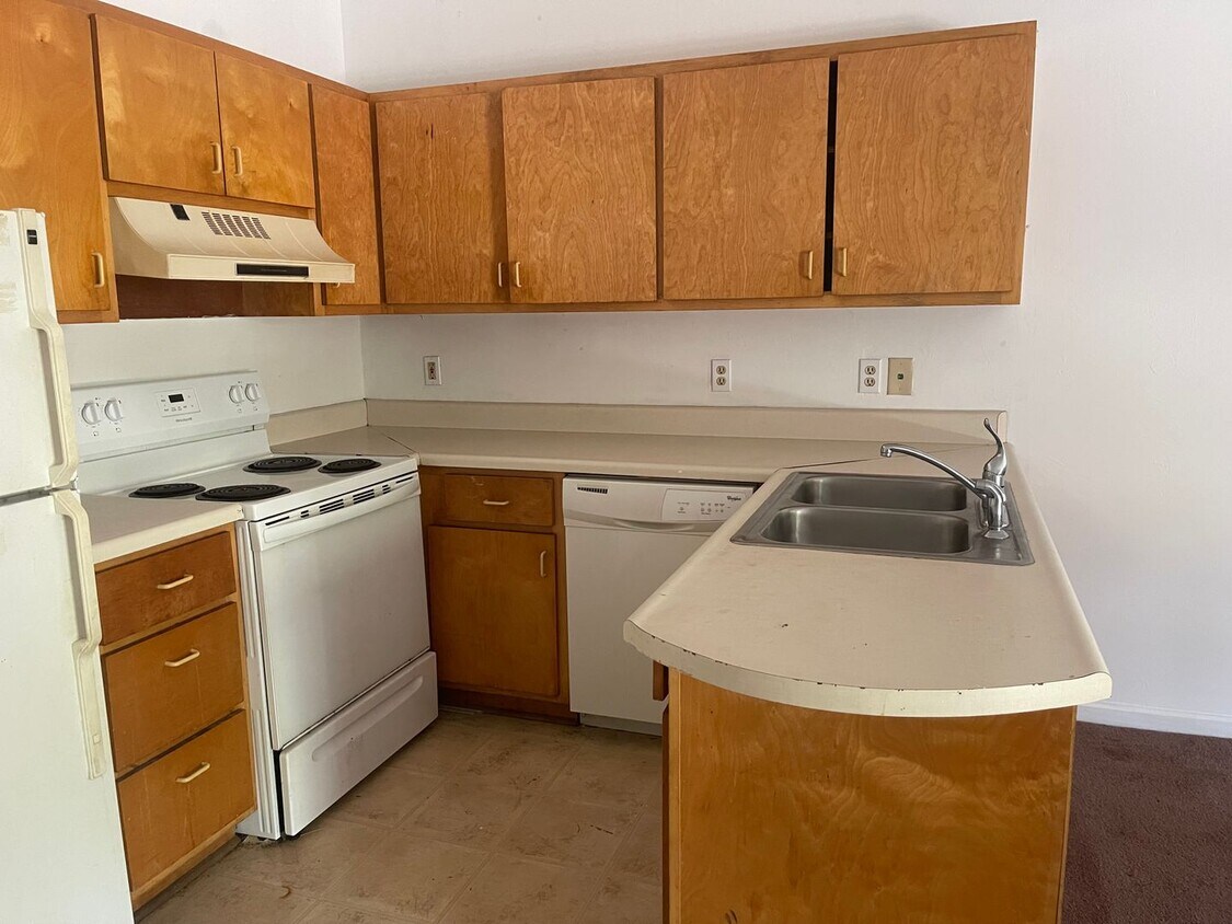 Foto del edificio - Newly renovated 1 bed 1 bath Townhouse