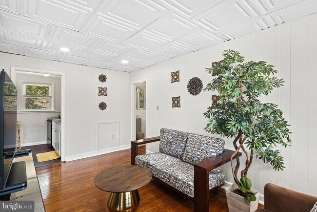 Foto del edificio - 3423 Kentucky Ave