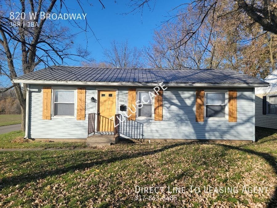 Primary Photo - 820 W Broadway-