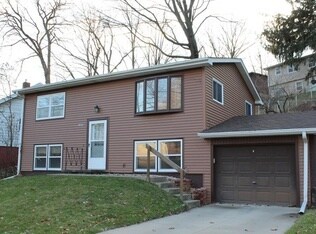 Primary Photo - 1674 Valley Street Northwest