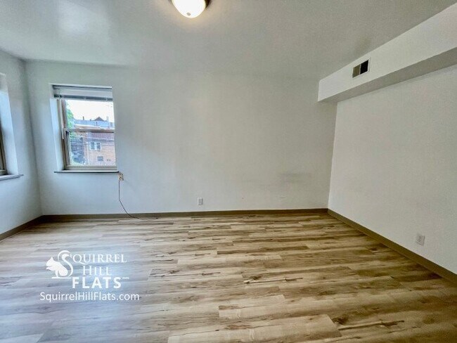 Foto del edificio - 5710 Phillips Ave