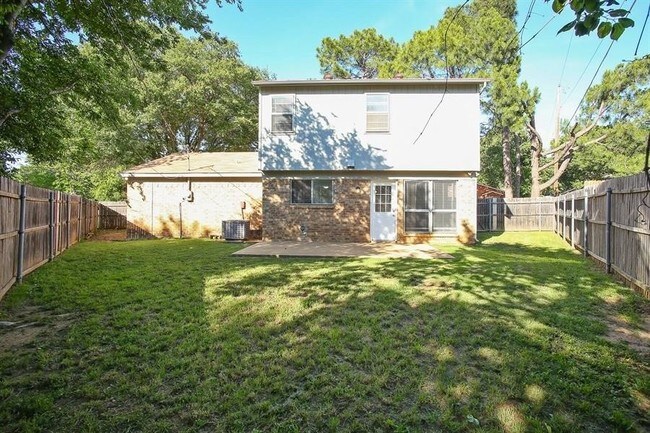 Building Photo - 4820 Butterfield Rd