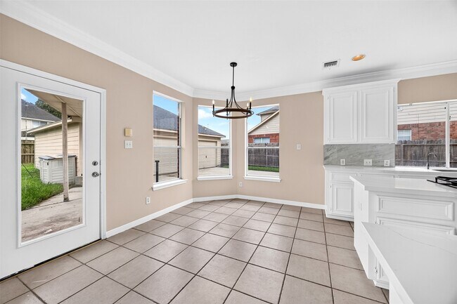 Foto del edificio - 1007 Brannon Park Ln
