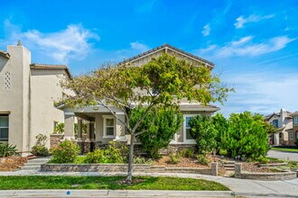Building Photo - 1225 Los Olivos Street