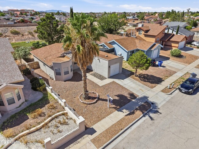 Building Photo - 12483 Tierra Dulce Dr