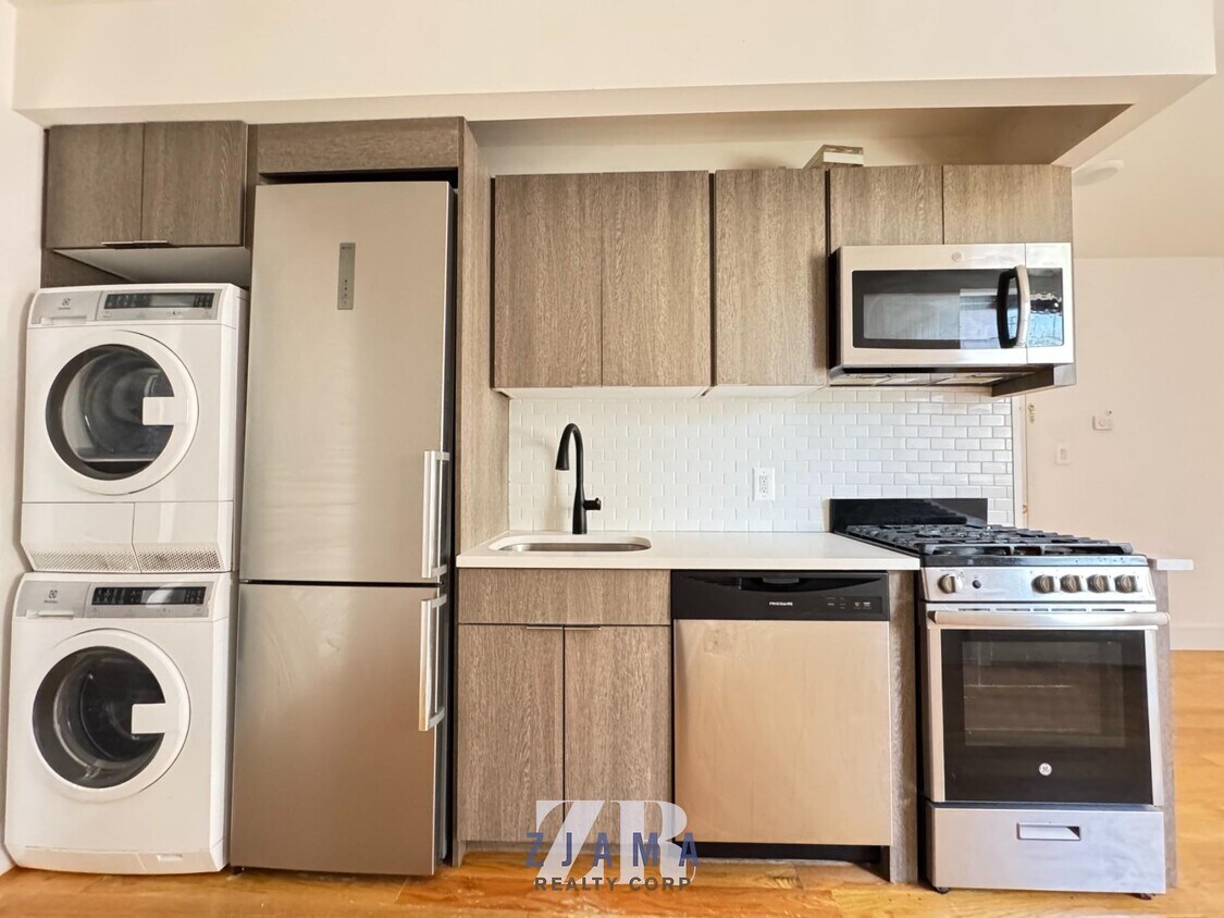 Foto principal - 600 E 22nd St