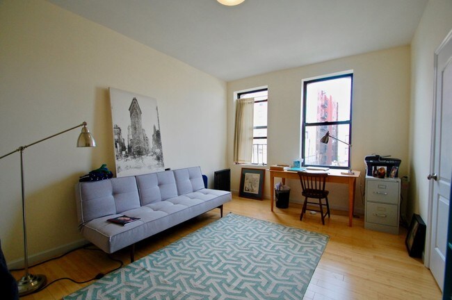 Building Photo - 612 W 144th St