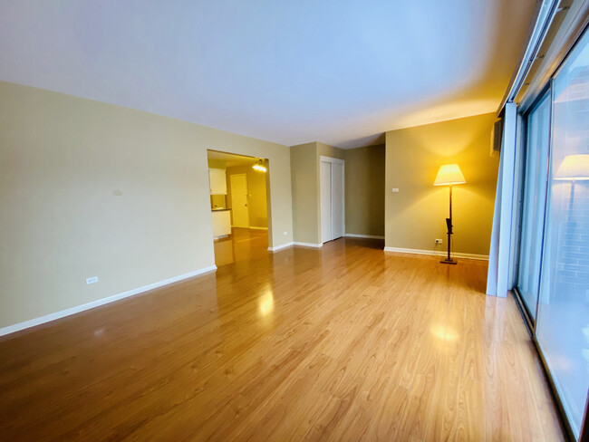 Building Photo - 27 S Waiola Ave