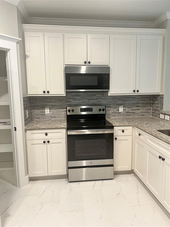 Building Photo - 2943 Titleist Dr