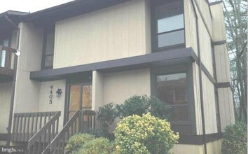 Building Photo - 4405 Elan Ct