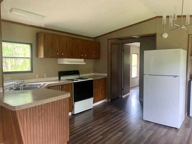 Building Photo - 414 Frisco St