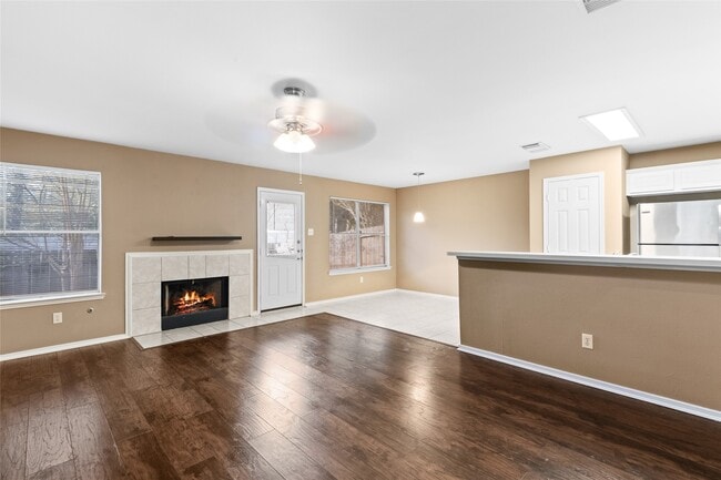 Foto del edificio - 51 Marble Rock Pl