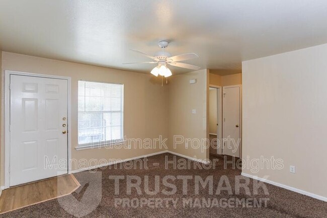 Building Photo - 310 S 40th St