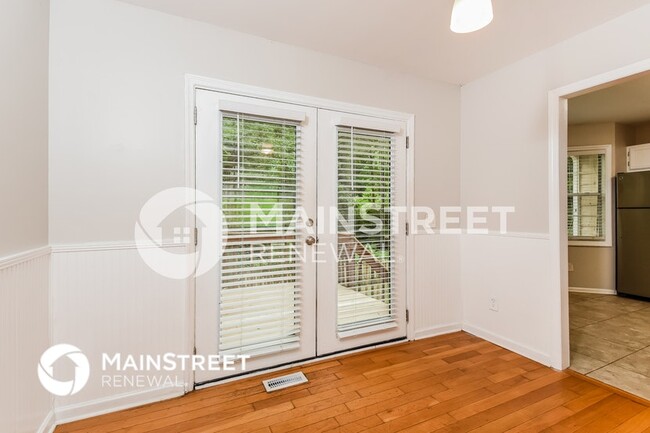 Foto del edificio - 5025 Lucille Ave NW
