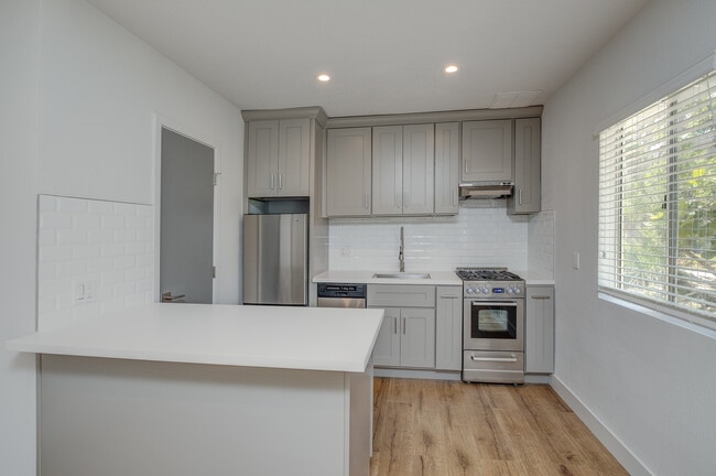 Foto del edificio - 4136 Grandview