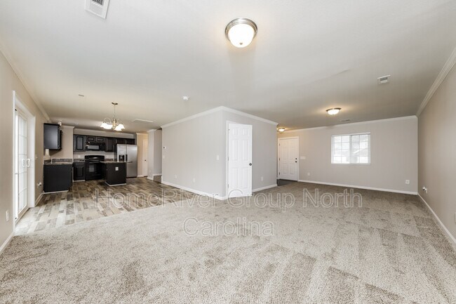 Building Photo - 3728 Foxton Dr