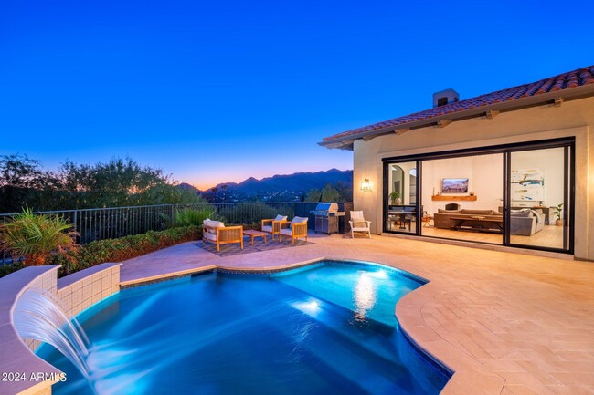 Building Photo - 5460 E Desert Jewel Dr