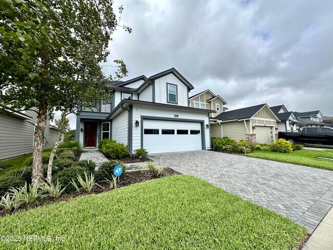 Building Photo - 9844 Invention Ln