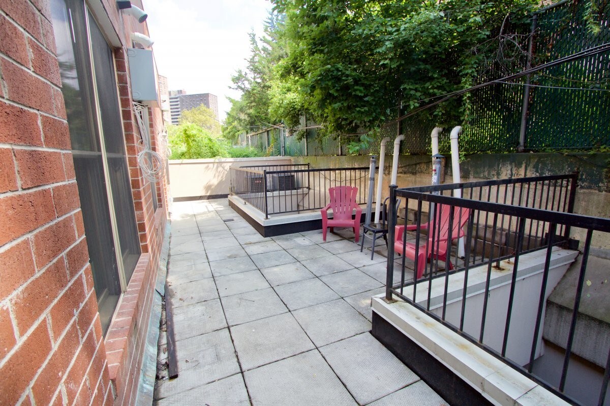 Foto principal - 28 Fayette St