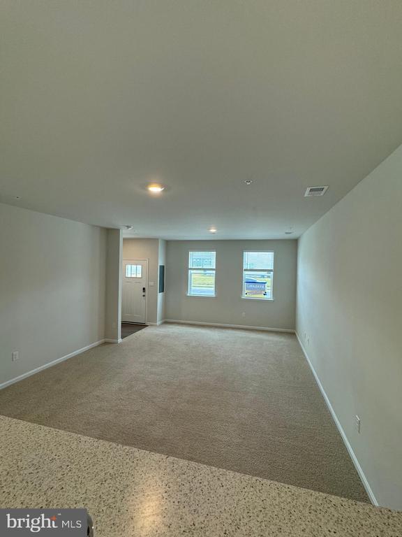 Building Photo - 844 Derwent Ln
