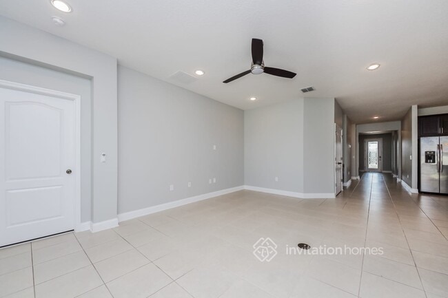 Building Photo - 5159 Ravena Ave E