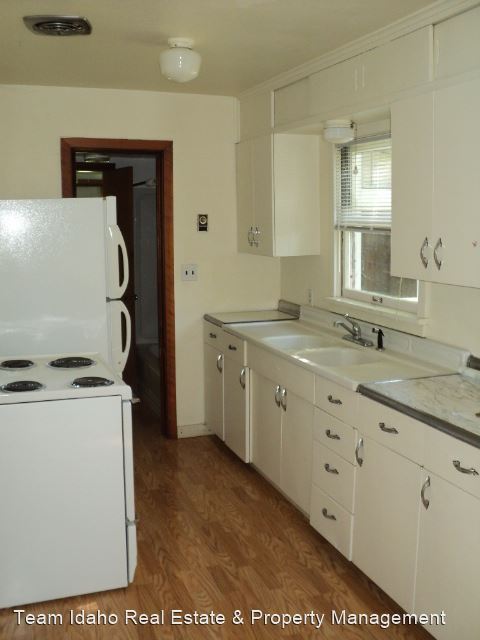 Building Photo - 1 br, 1 bath House - 813 Mabelle Street