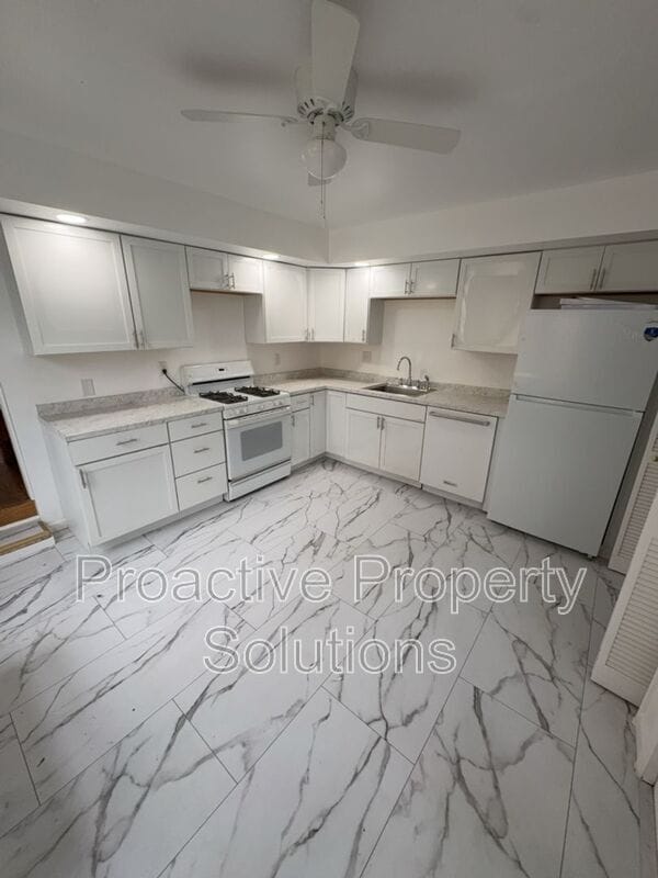 Foto del edificio - 718-720 Archbald St
