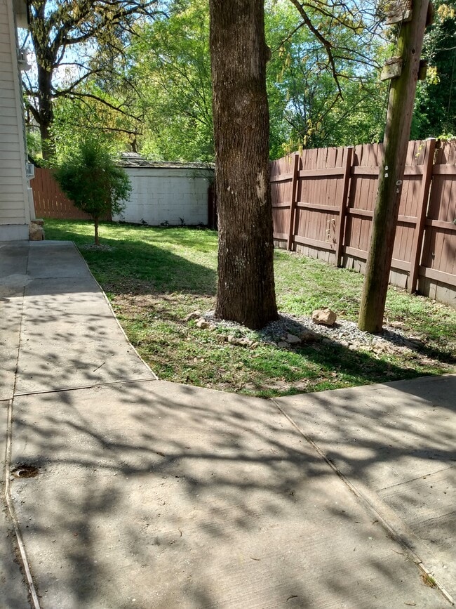 Photo - 201 Lake Dr Townhome