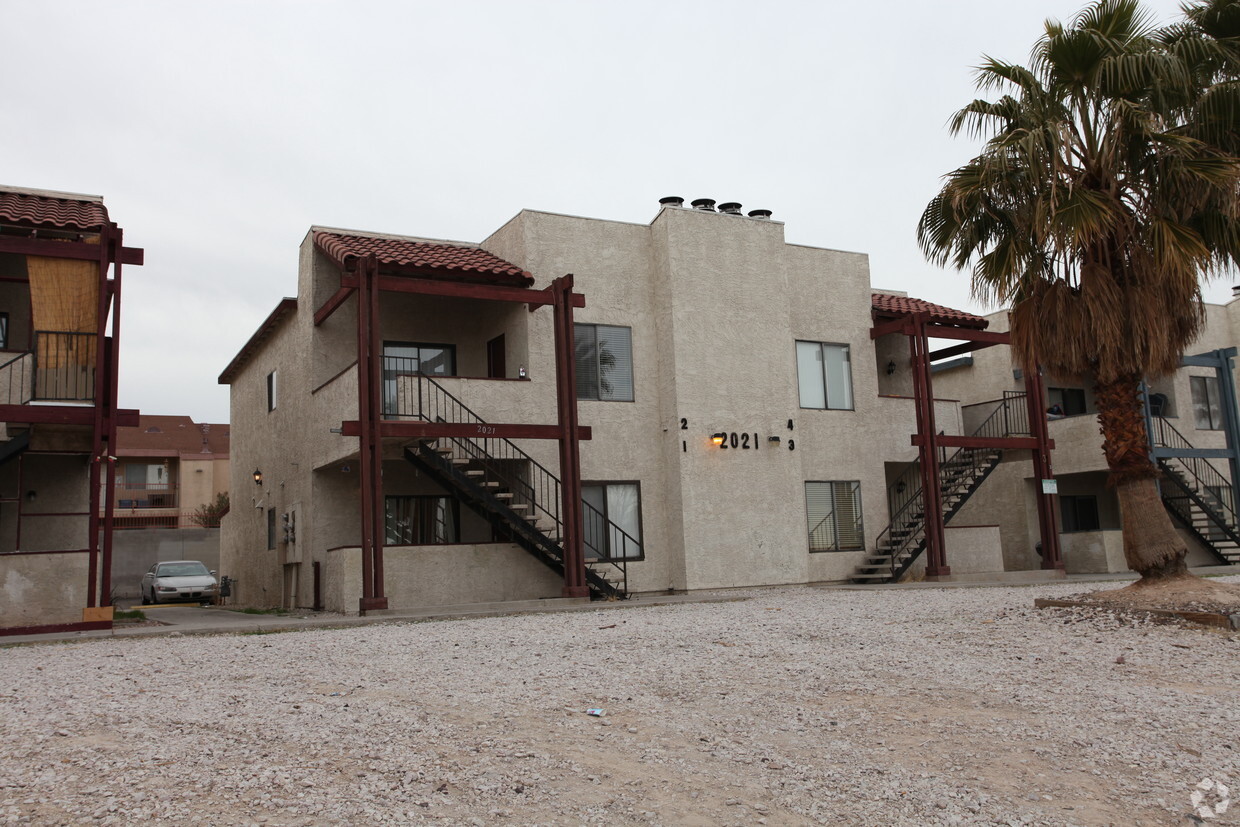 Foto del edificio - Charleston Heights