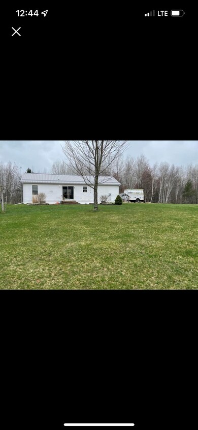 Building Photo - 17643 21 Mile Rd