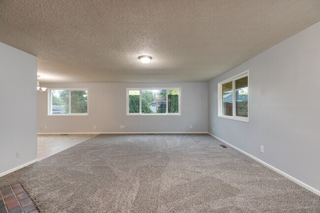 Foto del edificio - 52371 SW 1st St