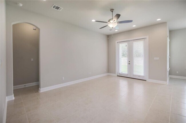 Foto del edificio - 3750 E Palm Valley Blvd