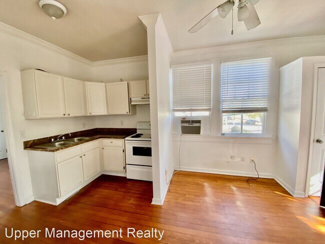 Building Photo - 1 br, 1 bath Apartment - 4909-4911 Laurel ...